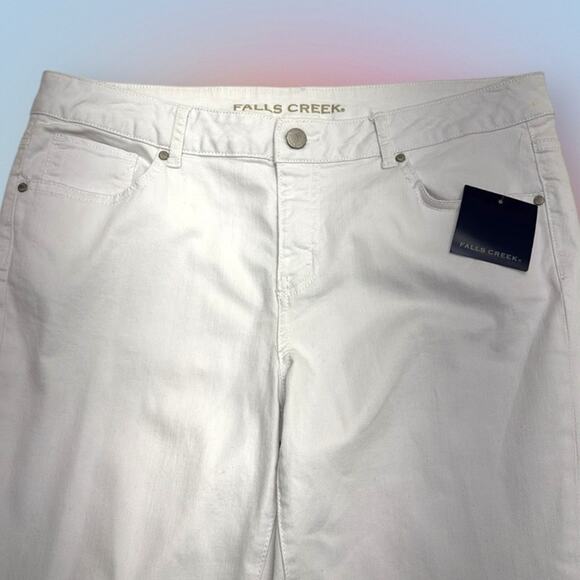 FALKS CREEEK Women's 12 White CAPRI Jeans - Picture 3 of 3